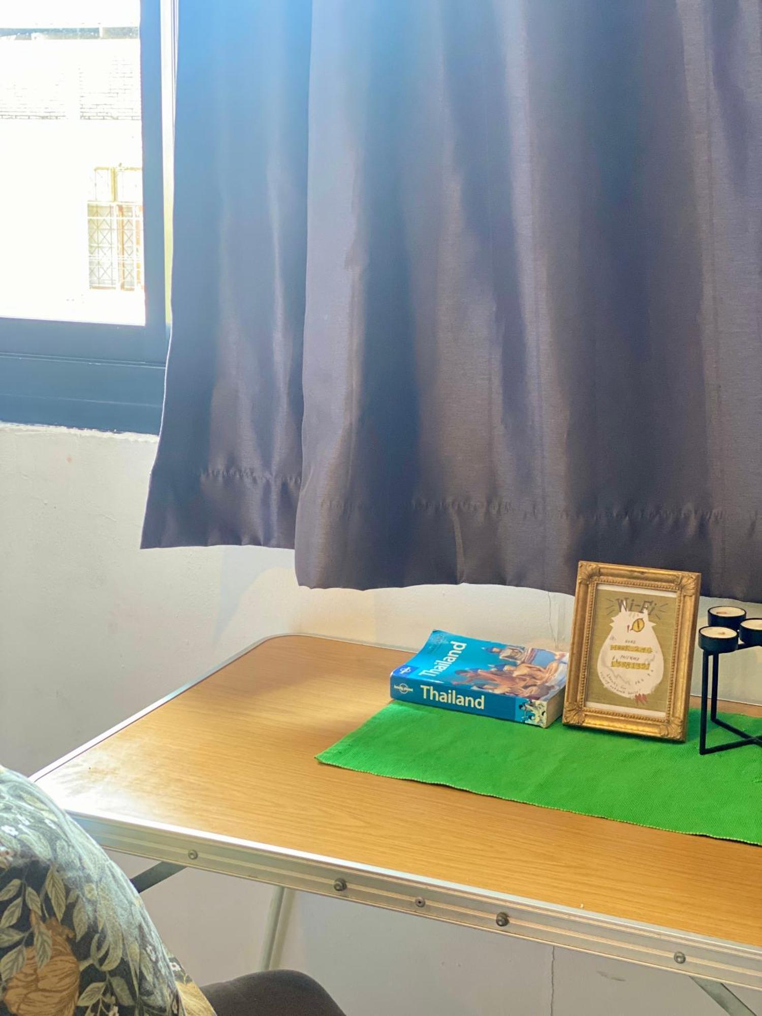 Nokhook House Hostel Trang Bagian luar foto